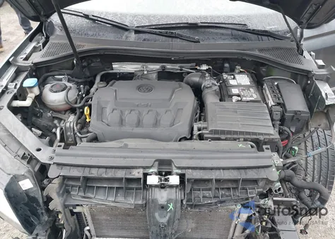 2018 Volkswagen Tiguan 2.0T Se/2.0T Sel from USA, damaged, VIN 3VV2B7AX0JM157244